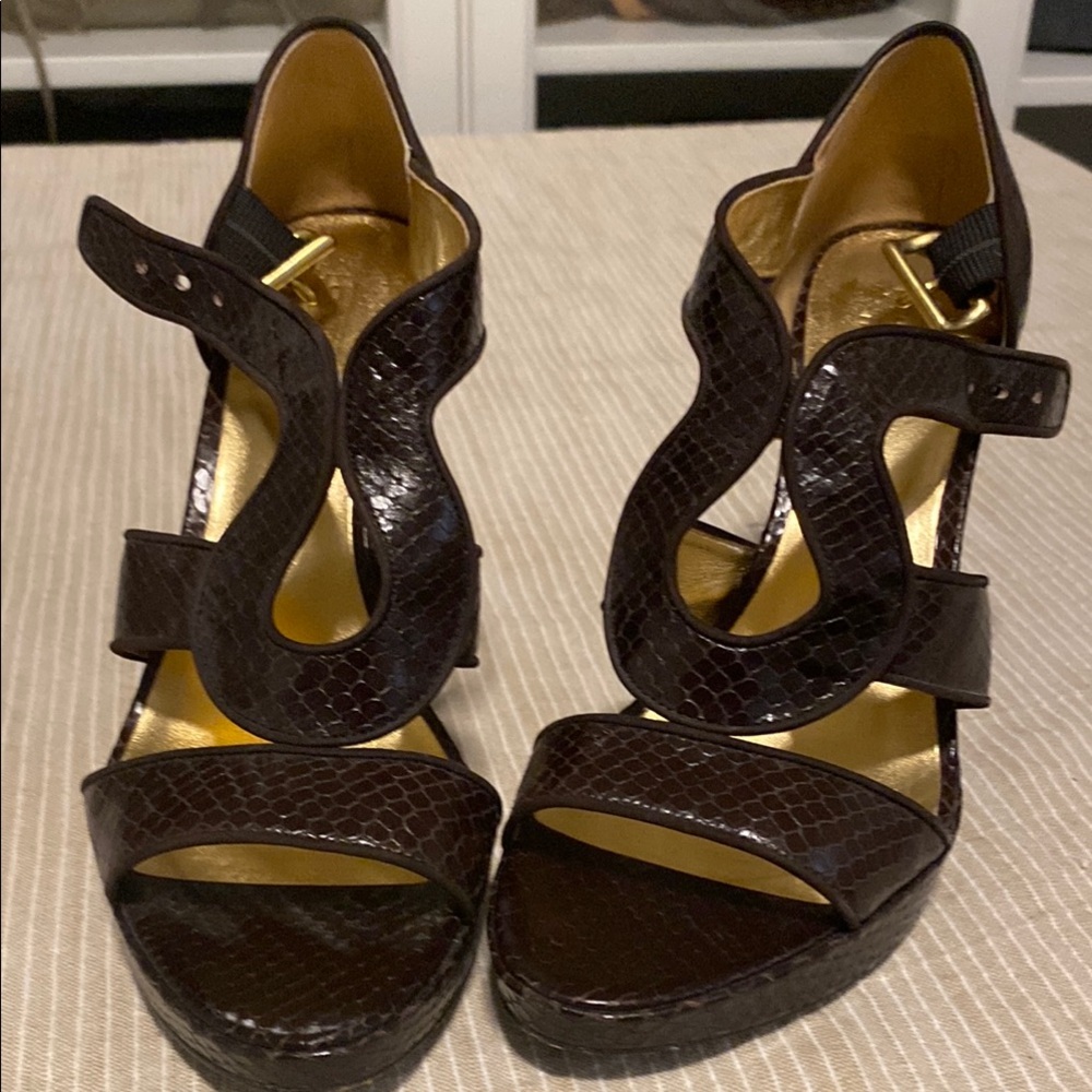 Comfortable Coach Brown Stiletto Heels with Textured Straps